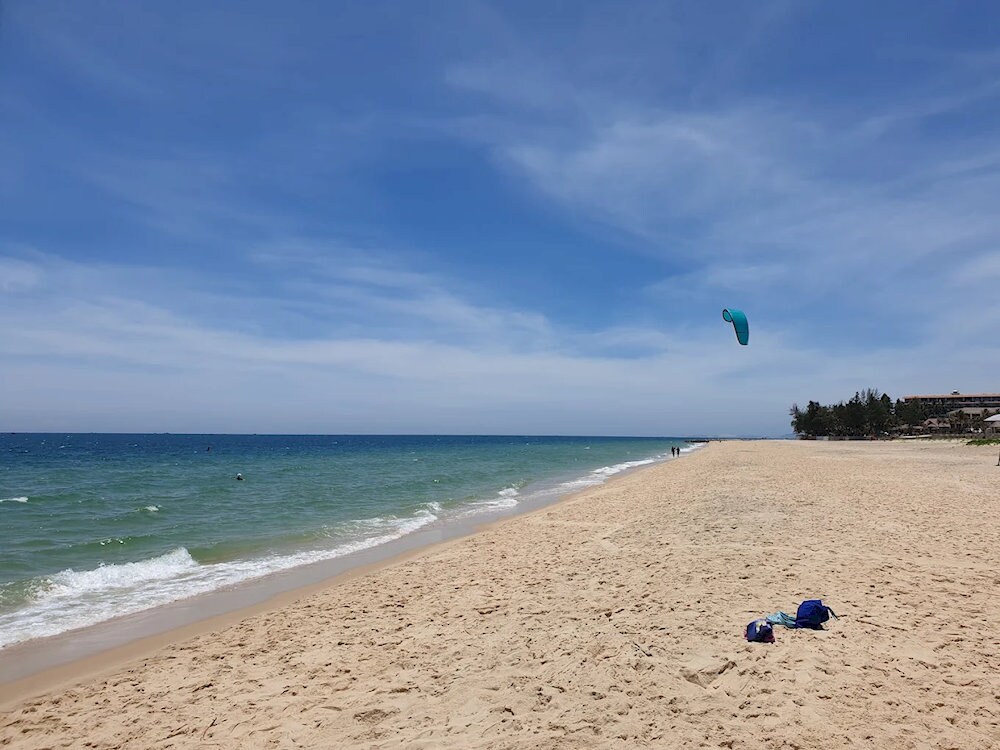 Bãi biển Hàm Tiến